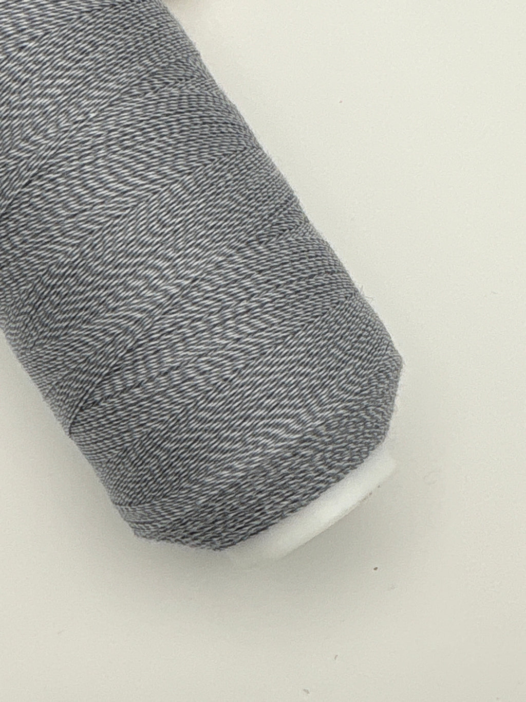 Sofel Mock (twisted yarn in two different colors) recommended for chain stitch and decorative embroidery.