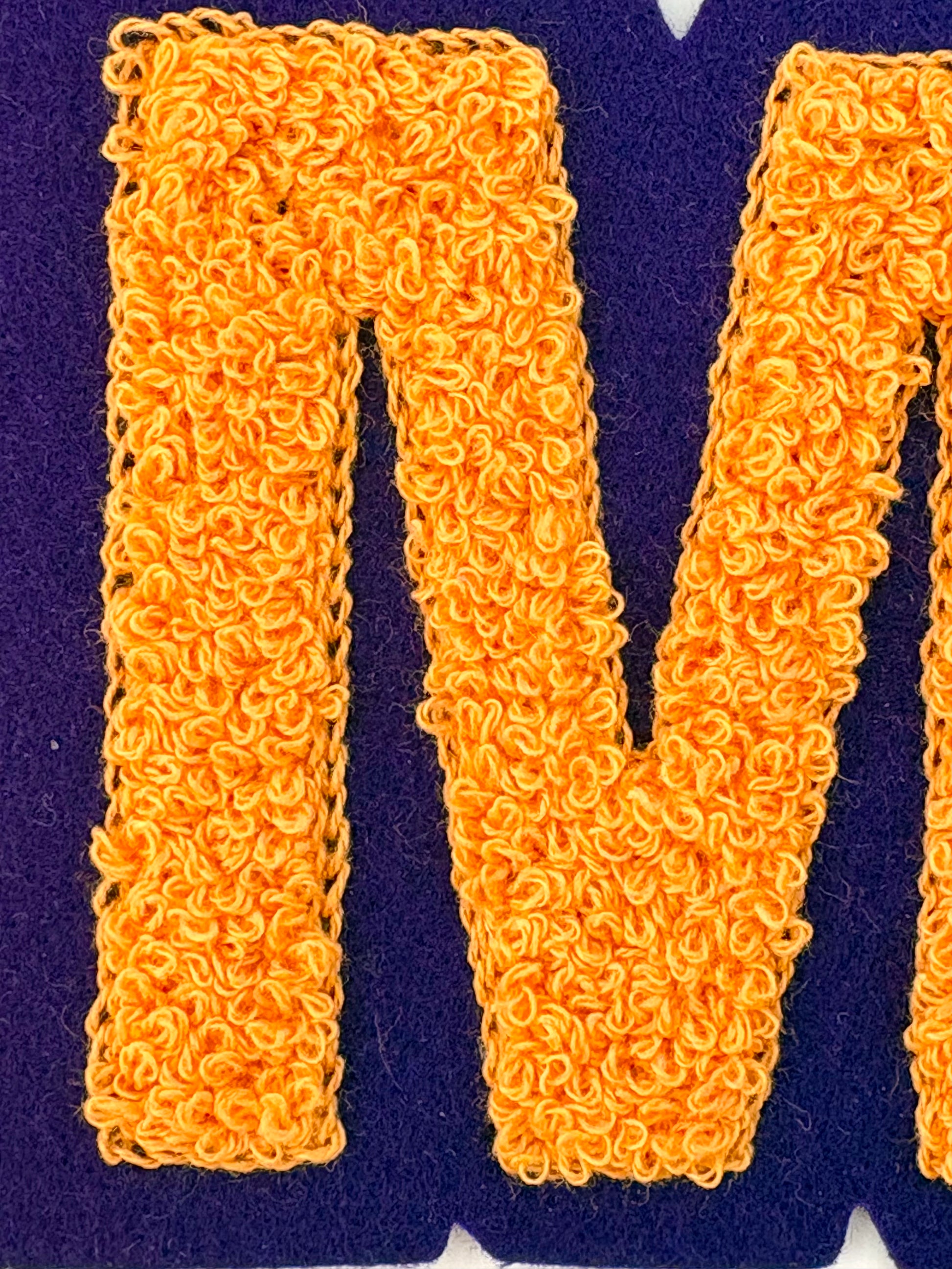 ミシン刺繍糸ハーフ刺繍サンプル（Ｍ　オレンジ）エンゼルキング