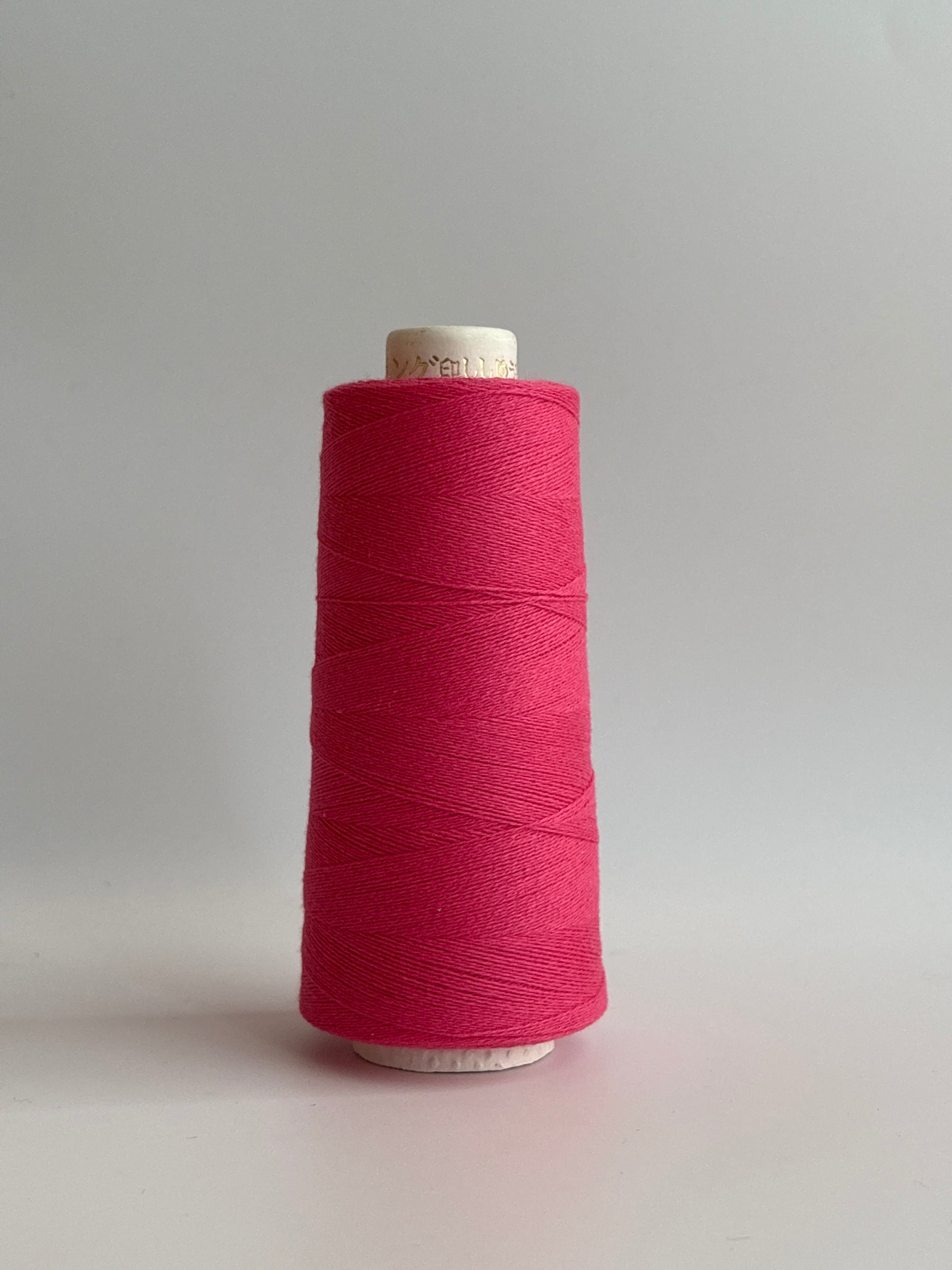 ハーフ　810m　工業用アクリルコットンミシン刺繍糸