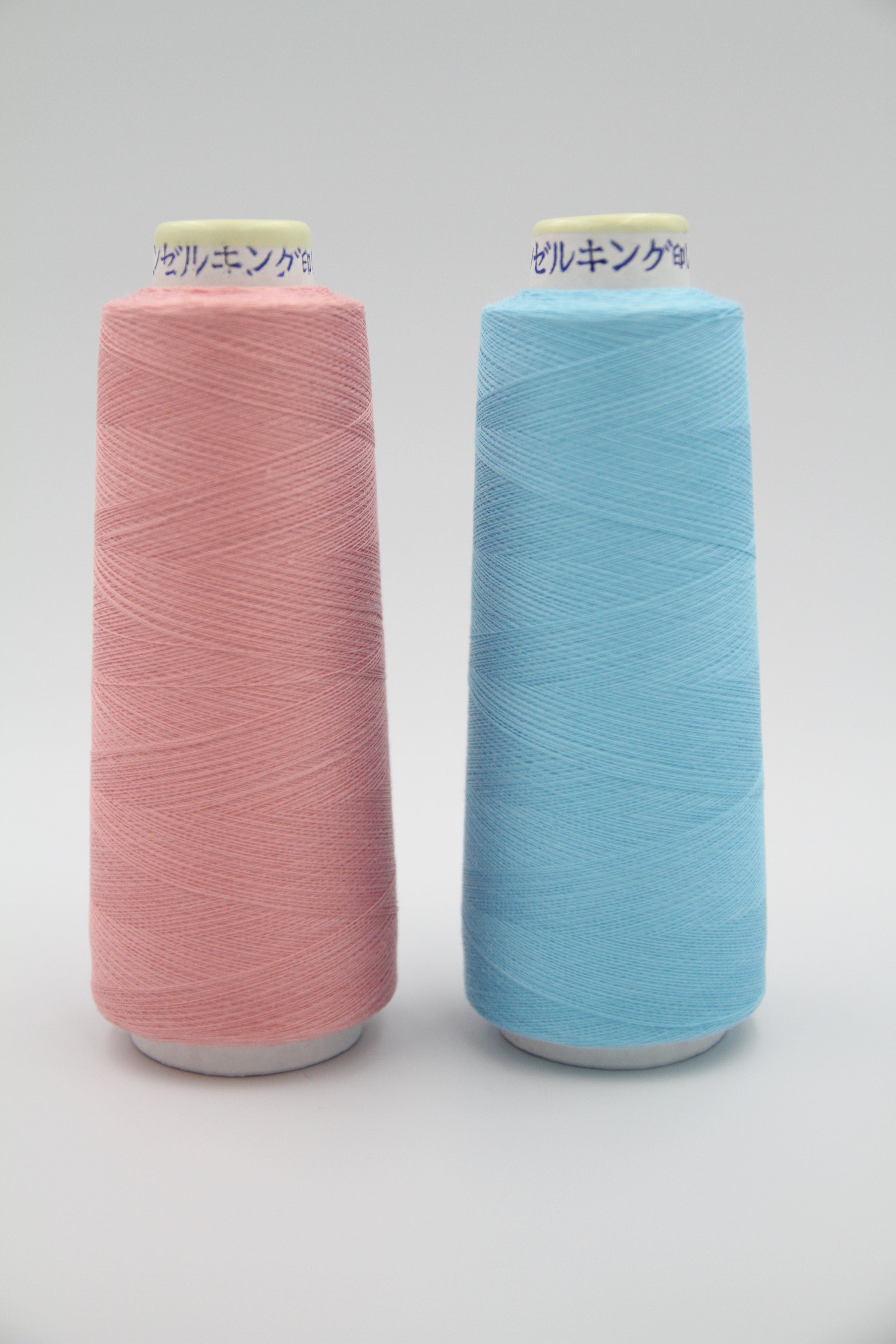 コットンライン 80/2（細番手）　工業用コットン100%ミシン刺繍糸　3000m【色番選べます】