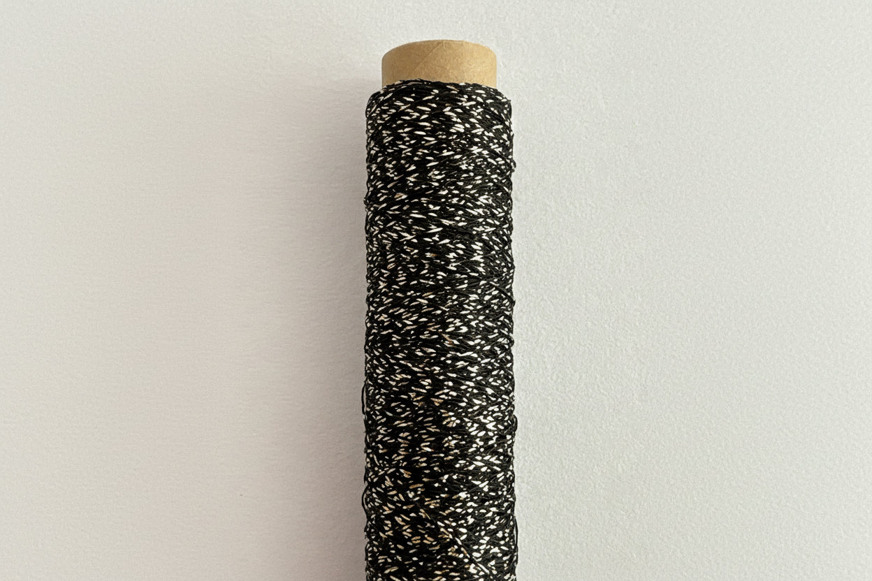ラメックス　シガレット巻 100m（ラメ感しっかりある柔らかな刺繍糸）