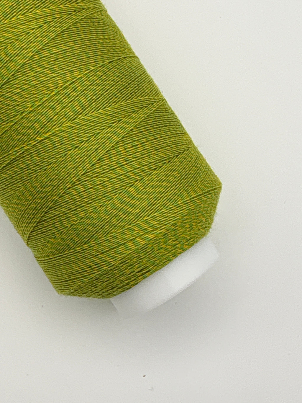 Sofel Mock (twisted yarn in two different colors) recommended for chain stitch and decorative embroidery.
