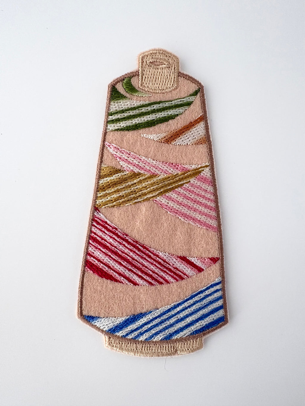 ミシン刺繍糸 レーヨン 120d/2（カスリ）刺繍サンプル　エンゼルキング