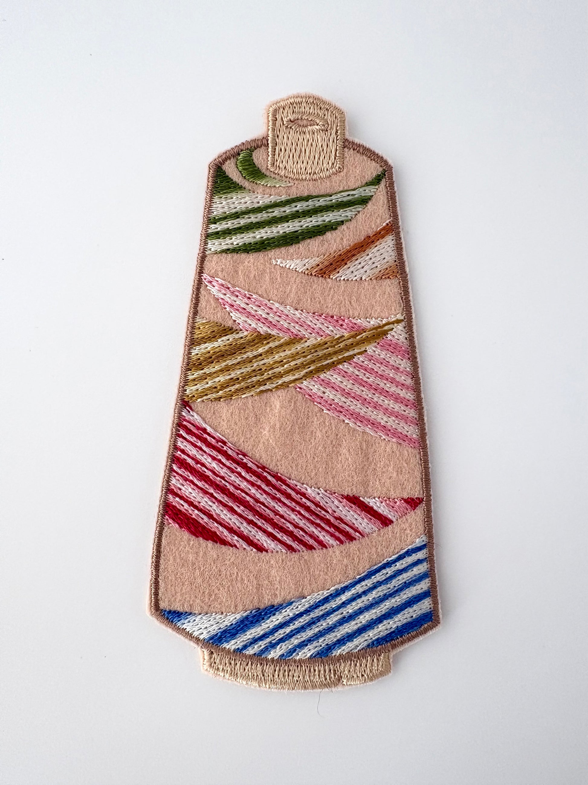 ミシン刺繍糸 レーヨン 120d/2（カスリ）刺繍サンプル　エンゼルキング