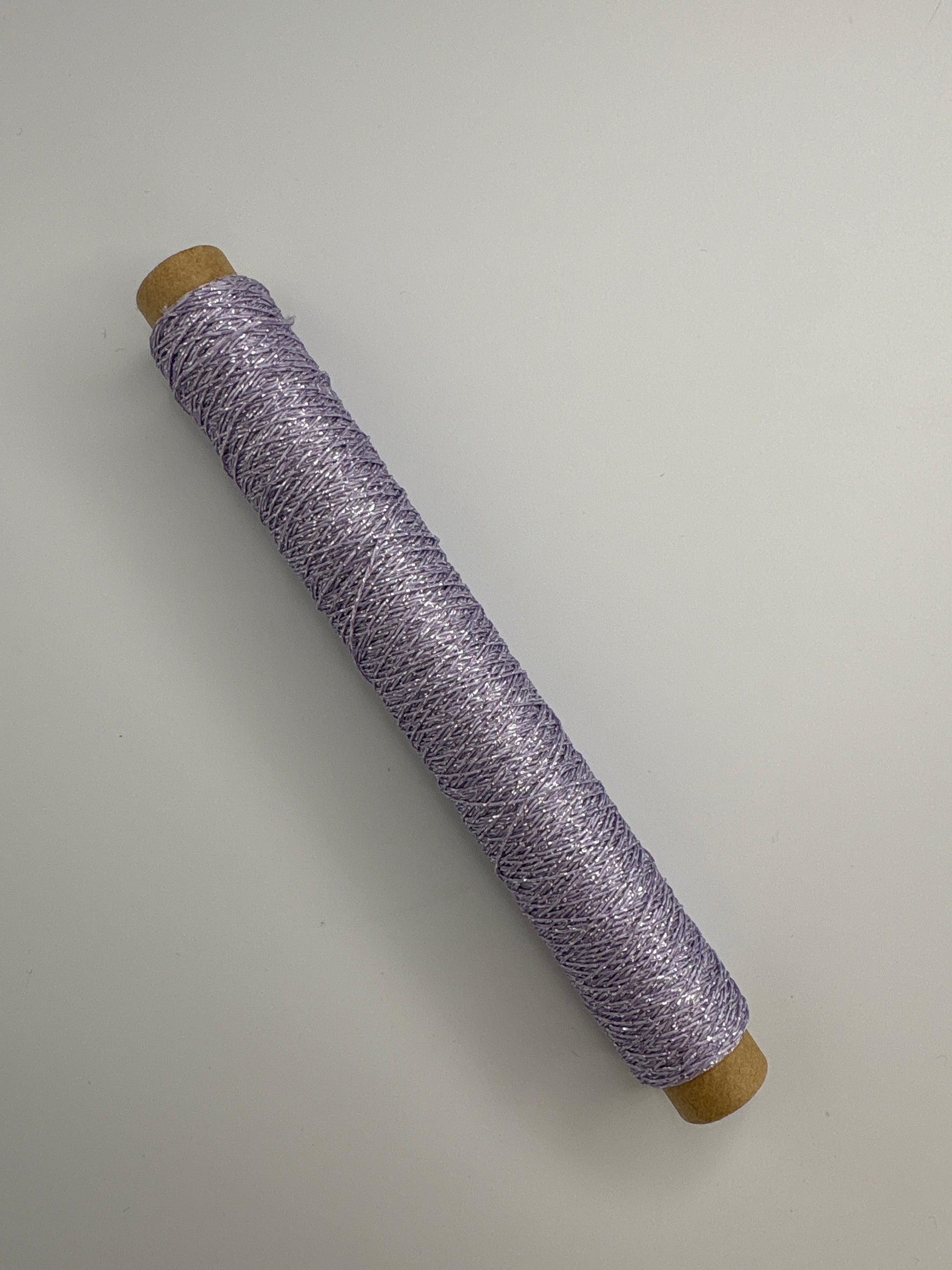 ラメックス　シガレット巻 100m（ラメ感しっかりある柔らかな刺繍糸）