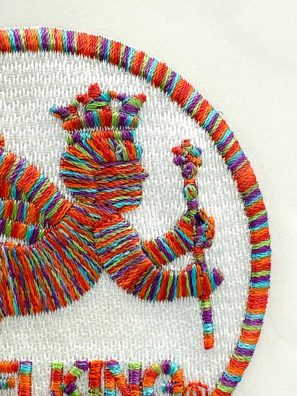 ミシン刺繍糸 シルメイトマルチカラー　刺繍サンプル　ロゴ　エンゼルキング