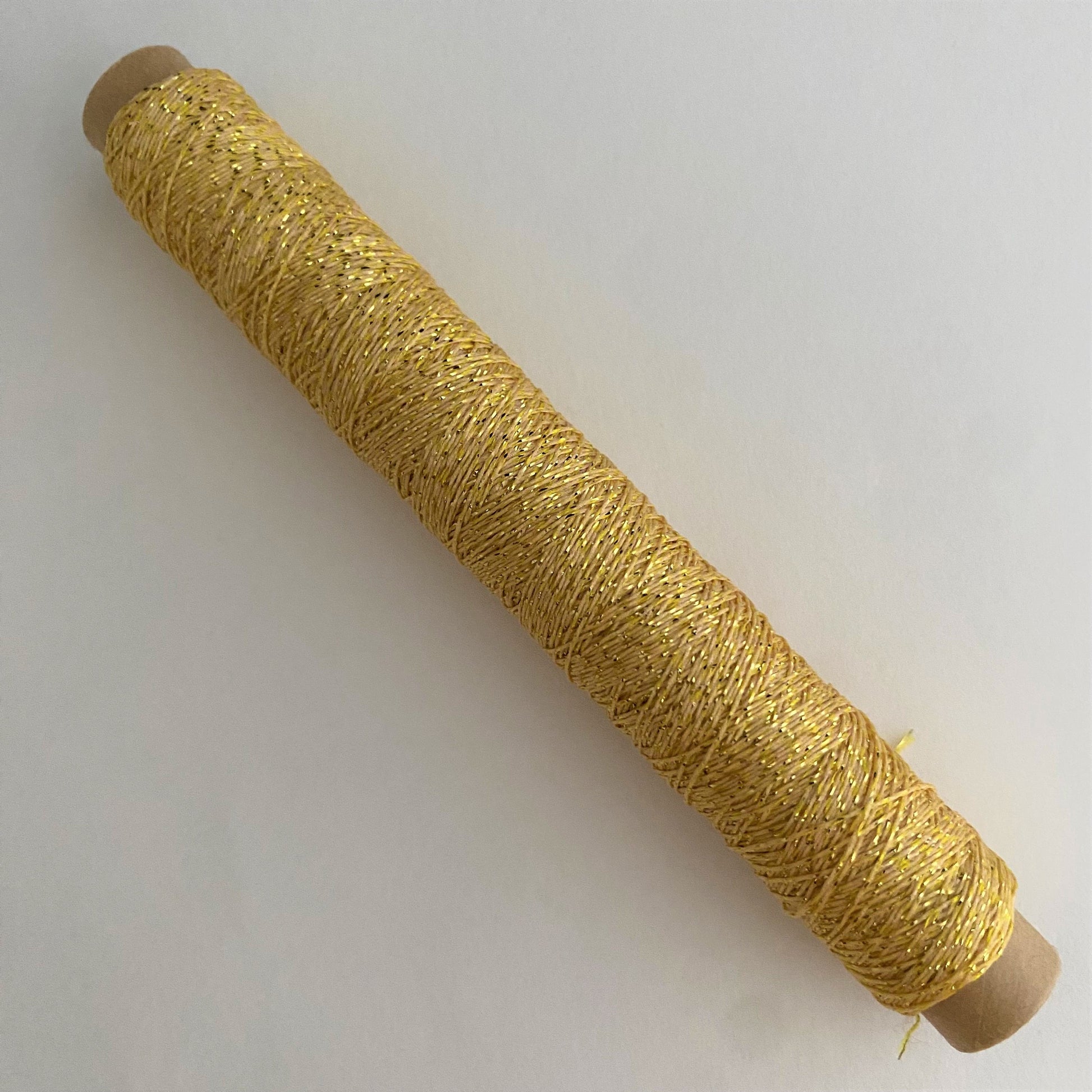 ラメックス　シガレット巻 100m（ラメ感しっかりある柔らかな刺繍糸）