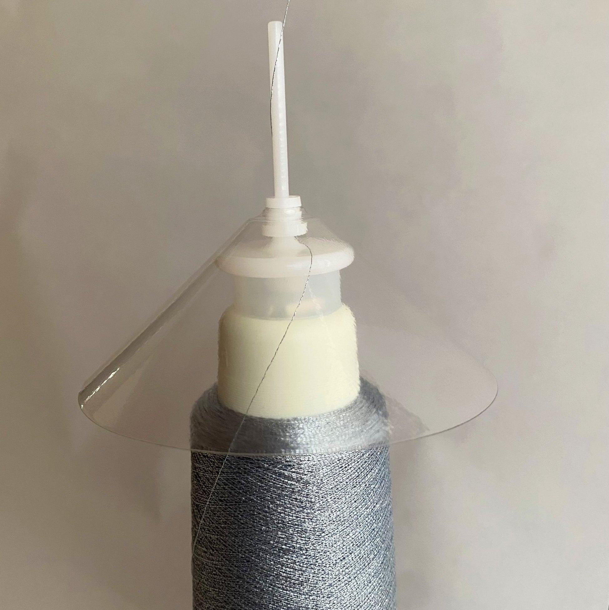 金銀糸スナール防止アタッチメント（糸のよじれを軽減・ミシン刺繍効率アップ）
