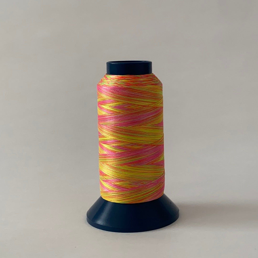 工業用マルチカラーポリエステルミシン刺繍糸　シルメイトマルチカラー2000m