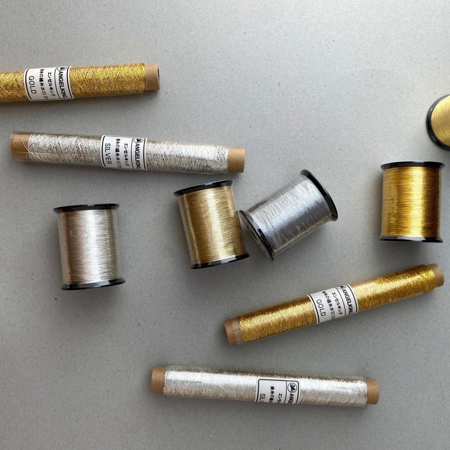 金糸の縫糸30番手シガレット巻 50m | 金銀糸 | 少量タイプ | エンゼル