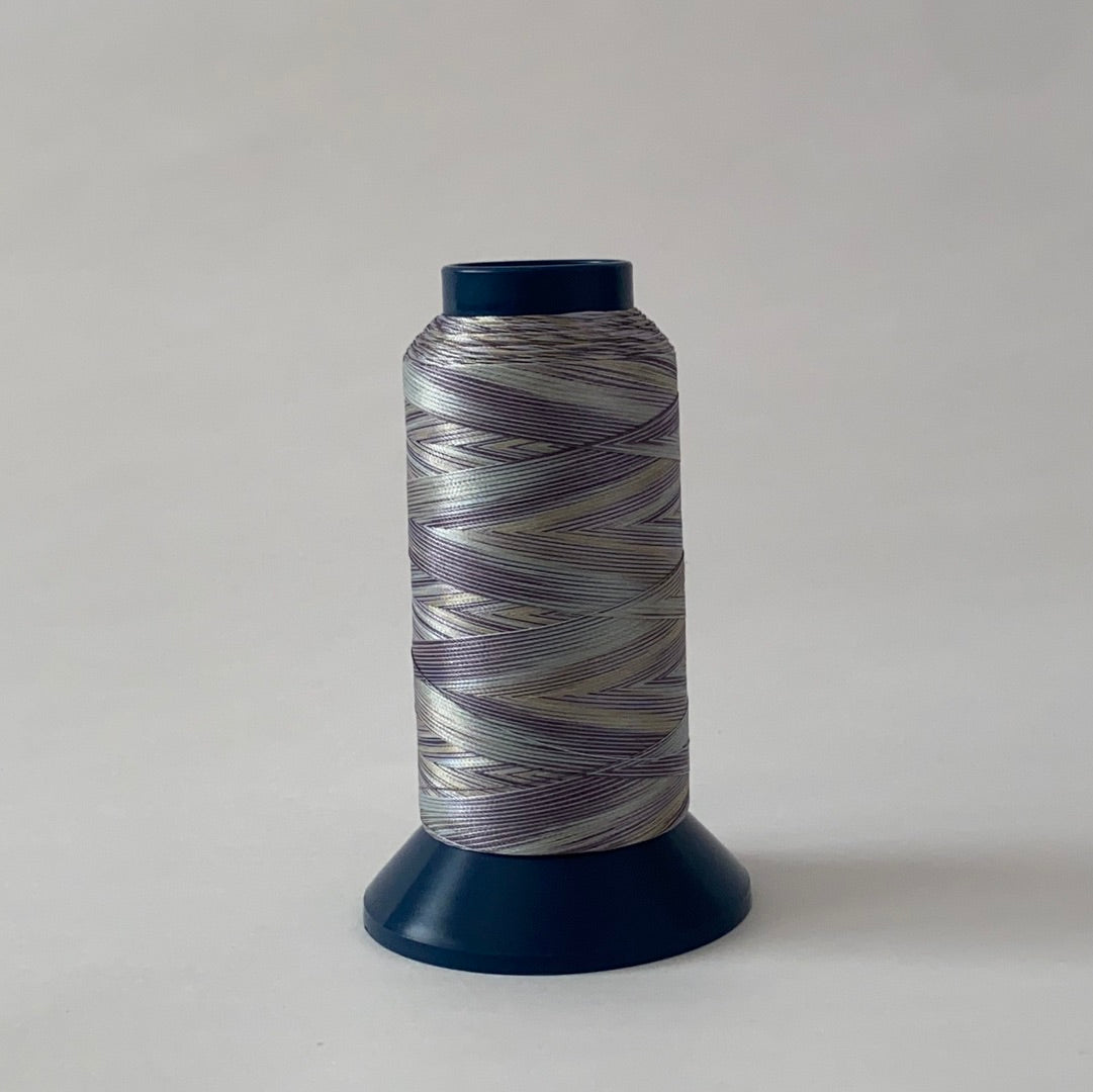 工業用マルチカラーポリエステルミシン刺繍糸　シルメイトマルチカラー2000m